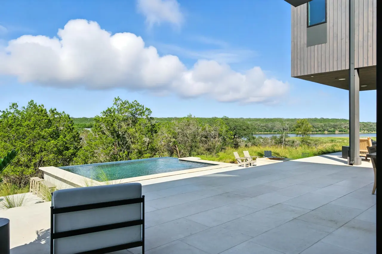 Infinity-edge pool looking out over the Hill Country