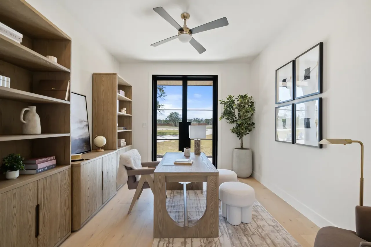 Office with a desk and garden view